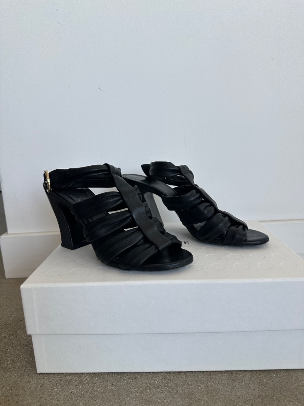 Khaite Womens strappy sandals black size 38.5 - Picture 2 of 7